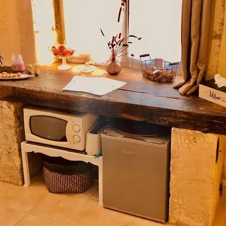 Rouge * Tocane-Saint-Apre