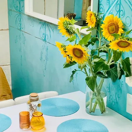 Rouge * Tocane-Saint-Apre